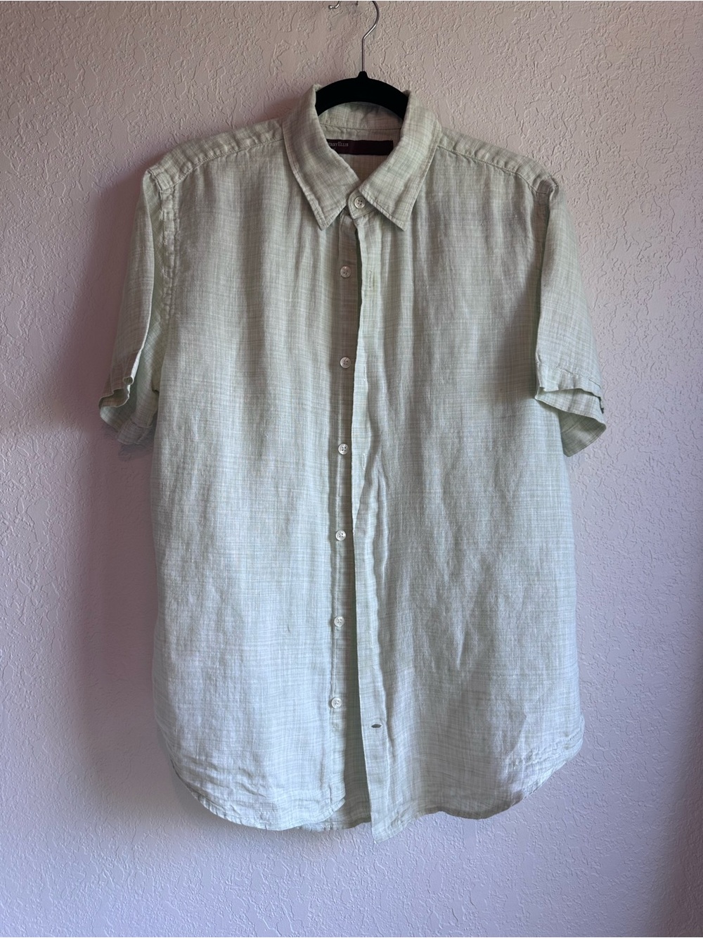 100% linen mint green men’s medium Perry Ellis short sleeved shirt